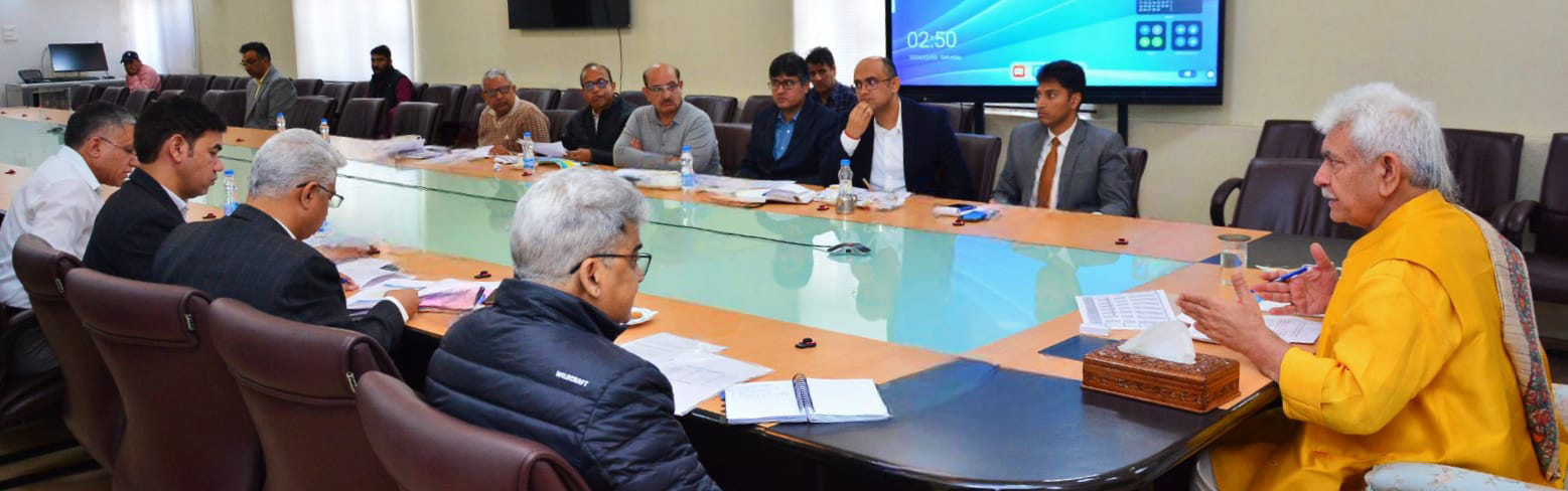 'Lt Governor reviews progress of Transit Accommodations for PM Package Employees'